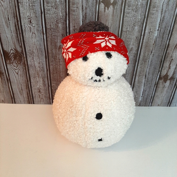 Pottery Barn Cozy Archie Snowman Shaped Pillow Holiday Christmas - Picture 9 of 16